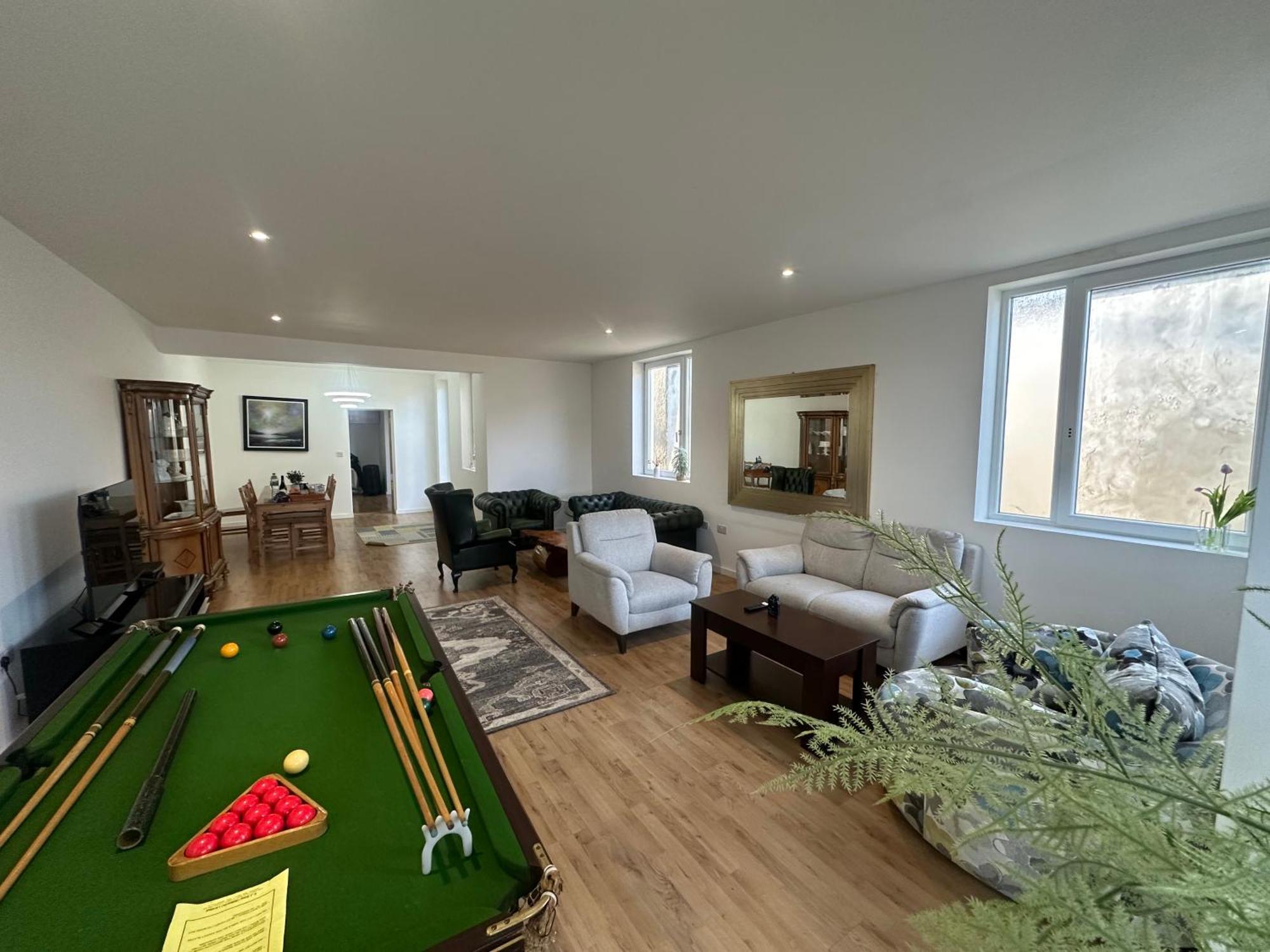 North London A Spacious 7 Bedroom House Accommodating Up To 18 People Complete With Own Gym And Table Tennis 外观 照片